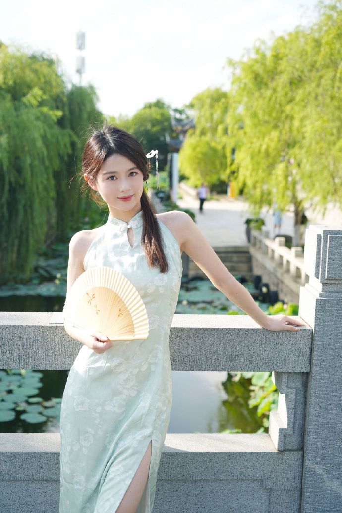 视频细节 · 安全